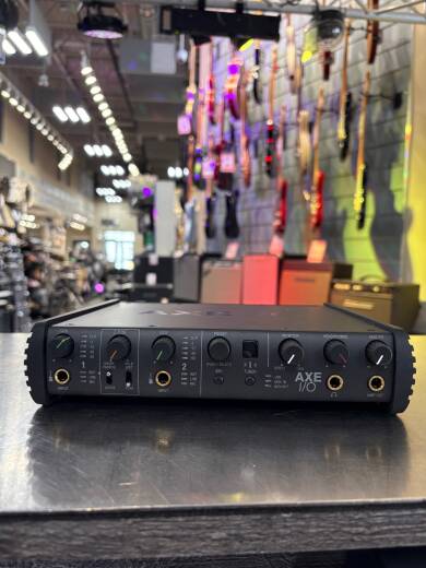 Store Special Product - IK Multimedia - AXE I/O